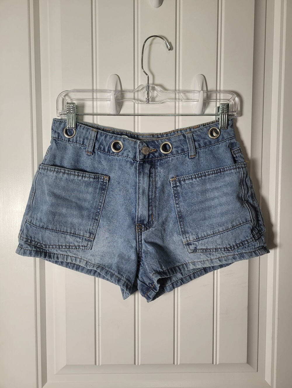 Cali 1850 Light Blue Denim Shorts